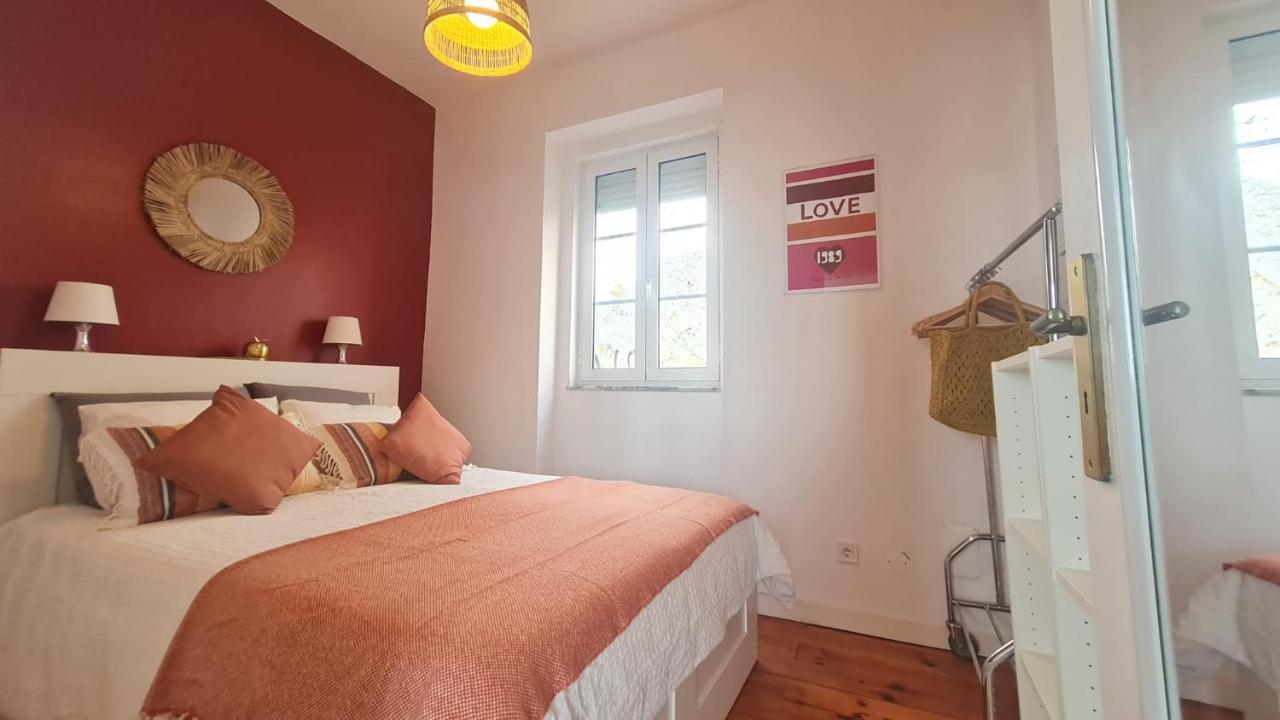 Happy Stay Lisbon - Suite With A View, Private Terrace & Ac Ngoại thất bức ảnh