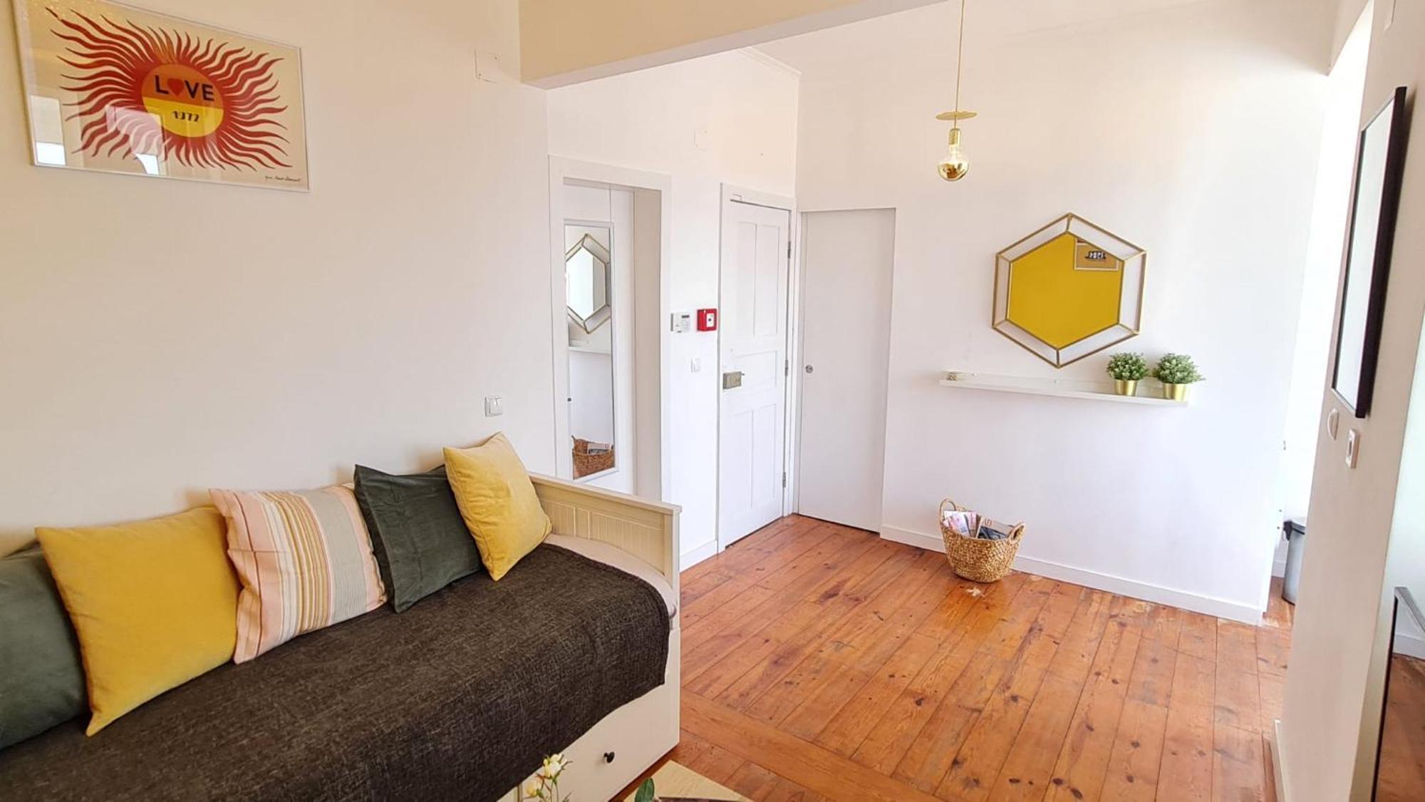 Happy Stay Lisbon - Suite With A View, Private Terrace & Ac Ngoại thất bức ảnh