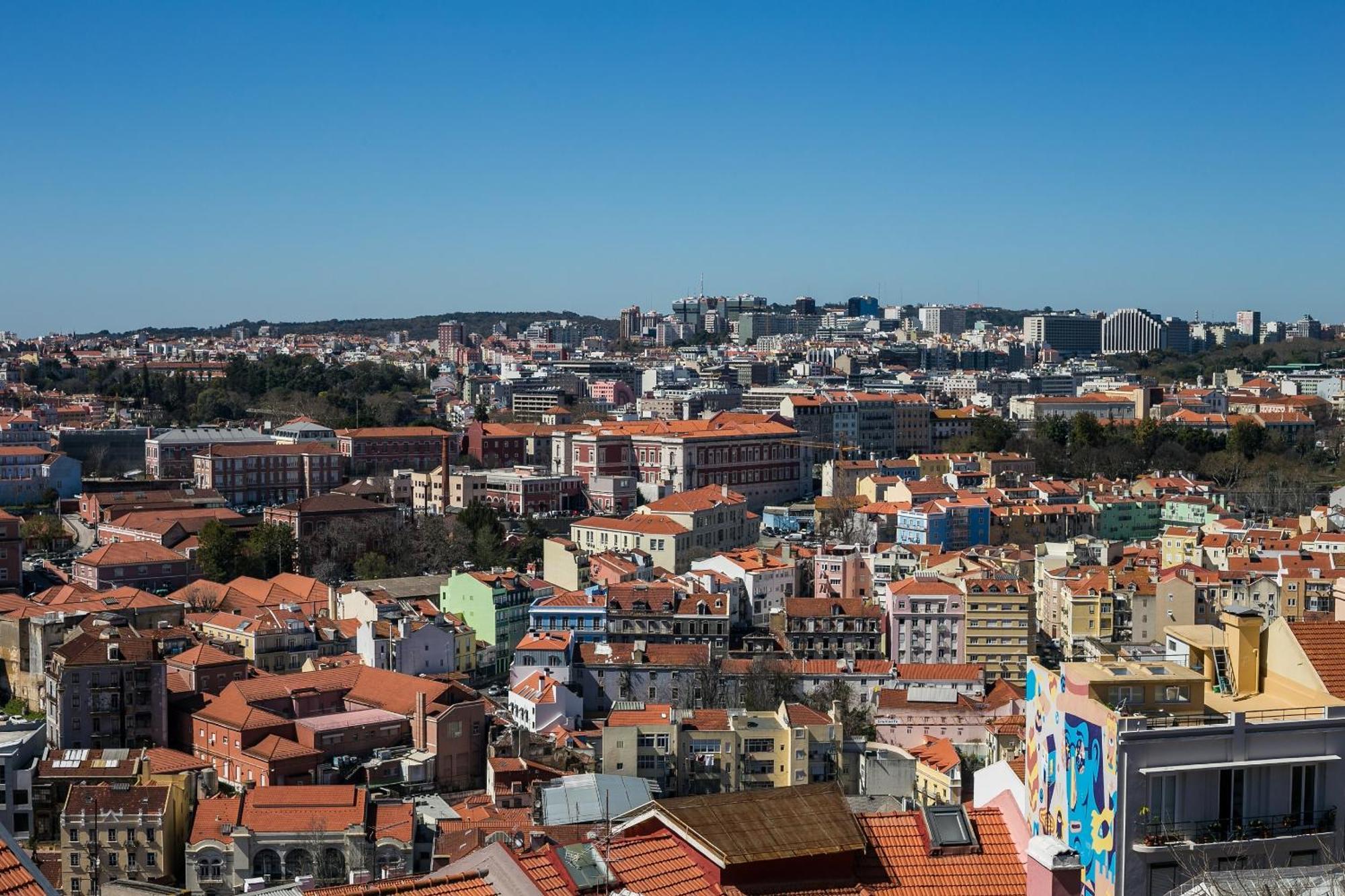 Happy Stay Lisbon - Suite With A View, Private Terrace & Ac Ngoại thất bức ảnh